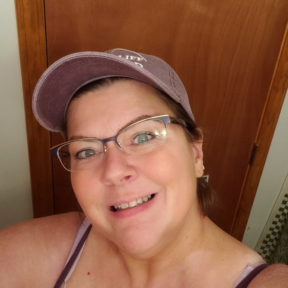 Meet your Posher, Denise